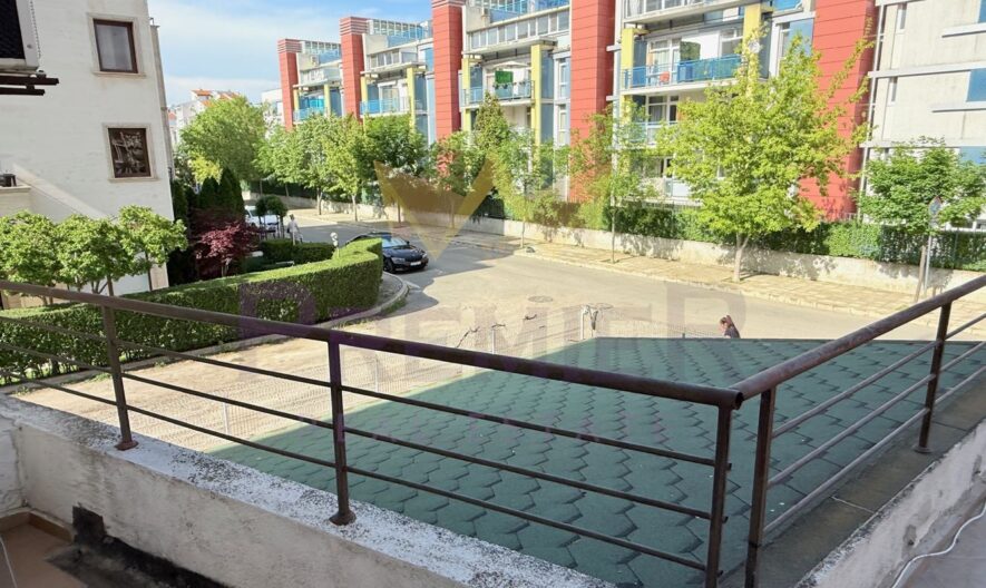 Просторен двустаен апартамент с голяма тераса в к.к. Слънчев бряг -  - снимка 15 - Имоти Премиер