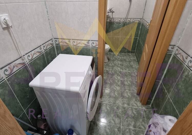 Просторен тристаен апартамент в Поморие -  - снимка 8 - Имоти Премиер