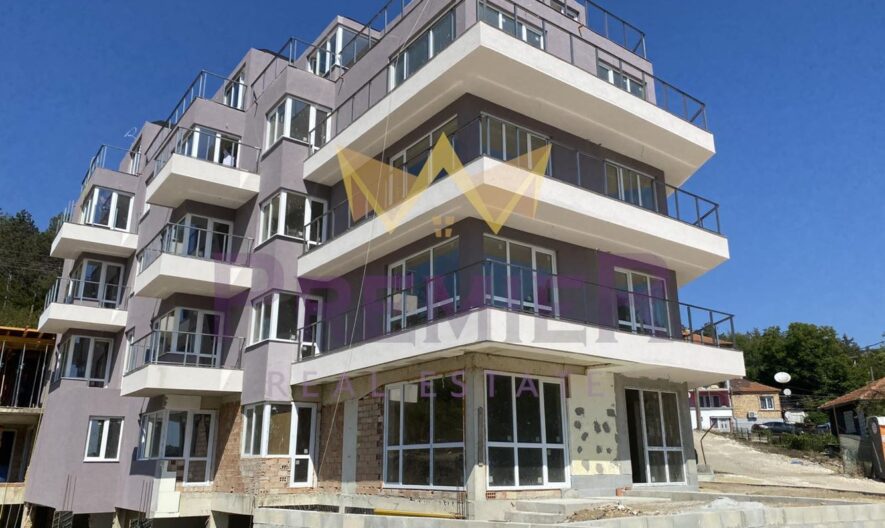 Обява за имот 1058945, Площ: 89.3 м<sup>2</sup>, Цена: 107000 EUR - Тристайни апартаменти Варна
