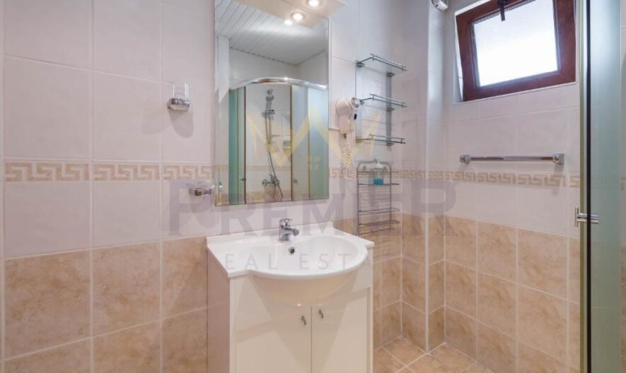 Просторна двуетажна къща в предпочитания район на гр. Балчик – близо до Ботаническата градина и морето - - снимка 11 - Имоти Премиер