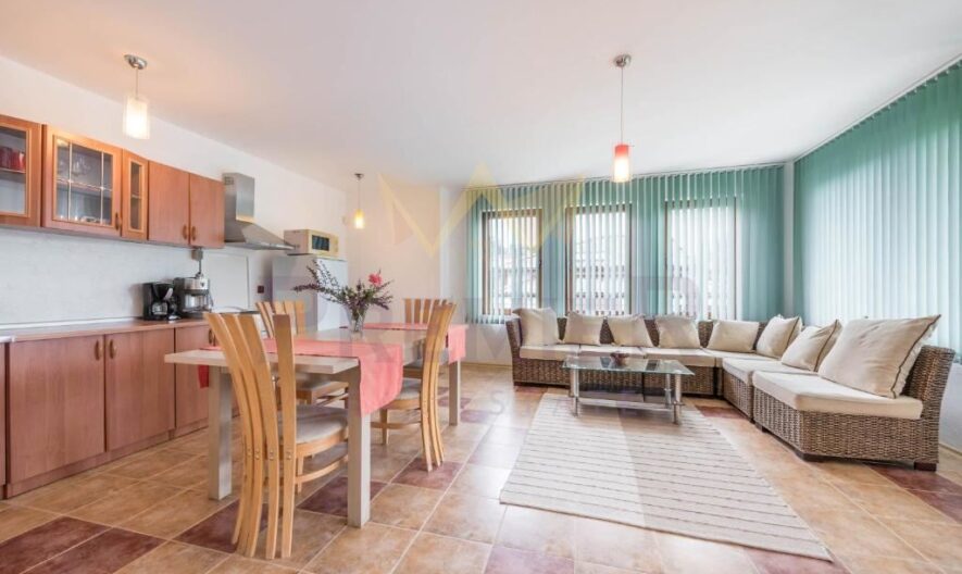 Просторна двуетажна къща в предпочитания район на гр. Балчик – близо до Ботаническата градина и морето - - снимка 7 - Имоти Премиер