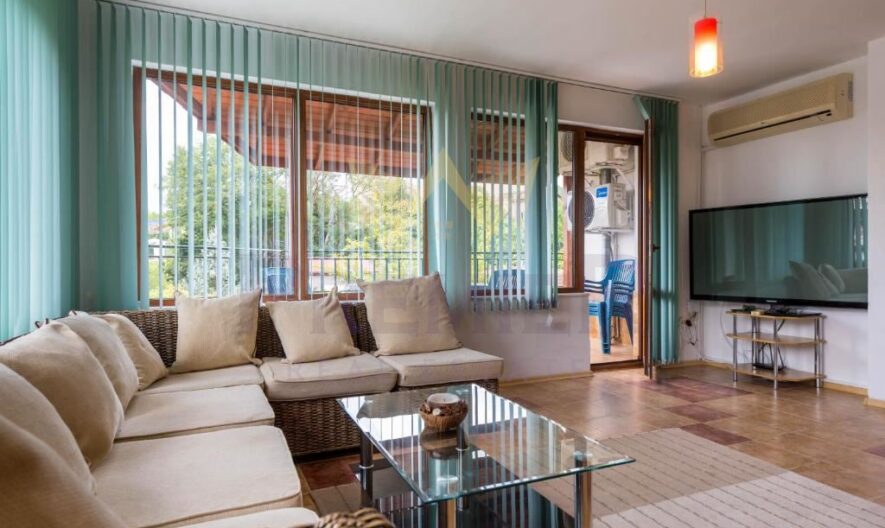 Просторна двуетажна къща в предпочитания район на гр. Балчик – близо до Ботаническата градина и морето - - снимка 8 - Имоти Премиер