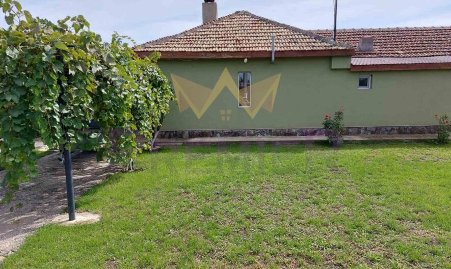 Просторна къща в гр.Шабла, обл.Добрич -  - снимка 35 - Имоти Премиер