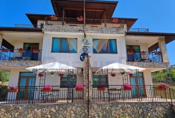 Агенция за недвижими имоти - Имоти Премиер - имот - 1101712, Цена: 468000 EUR