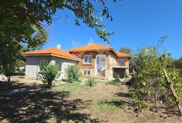 Агенция за недвижими имоти - Имоти Премиер - имот - 1100973, Цена: 74999 EUR