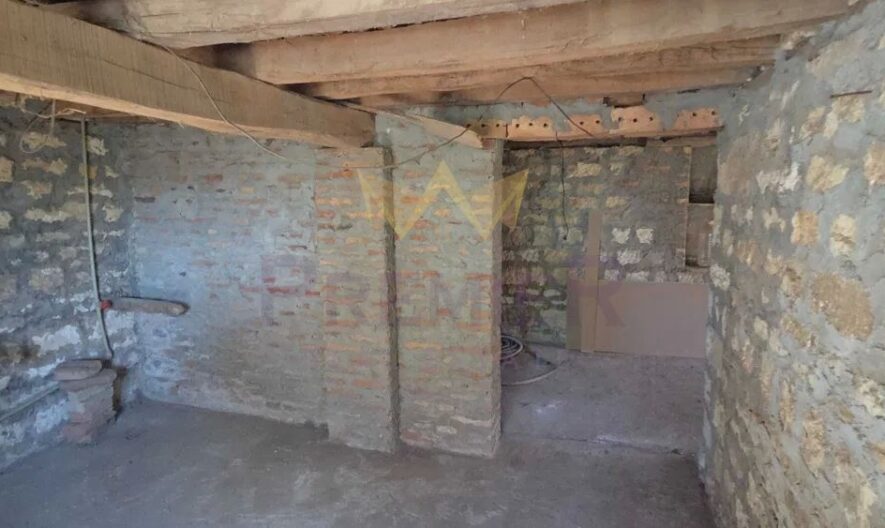 Реновирана къща в село Червенци -  - снимка 17 - Имоти Премиер