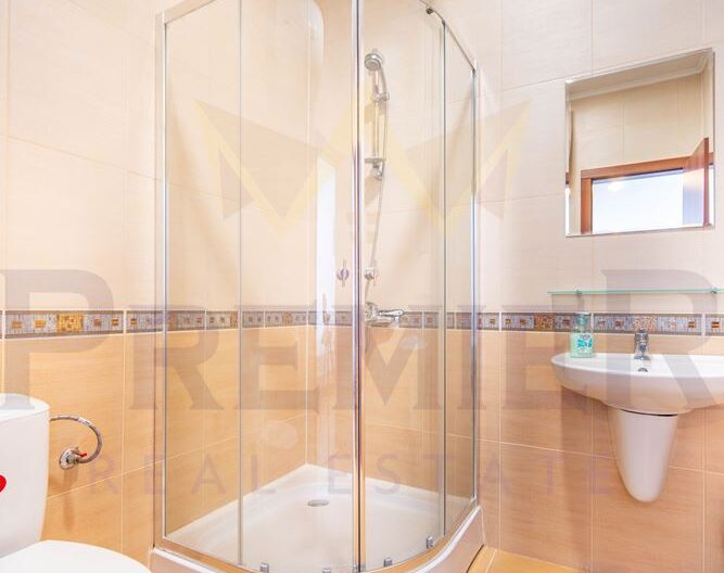 Самостоятелна едноетажна къща с двор в затворен комплекс с морска панорама до с. Кранево. -  - снимка 16 - Имоти Премиер