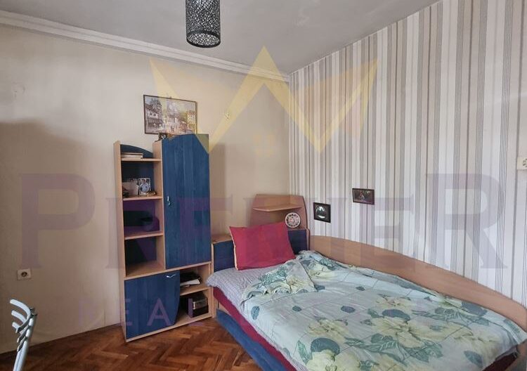 СЪВМЕСТНО СЪЖИТЕЛСТВО, КОЛХОЗЕН ПАЗАР - - снимка 5 - Имоти Премиер