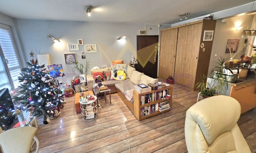 Стилен двустаен апартамент в Център -  - снимка 3 - Имоти Премиер