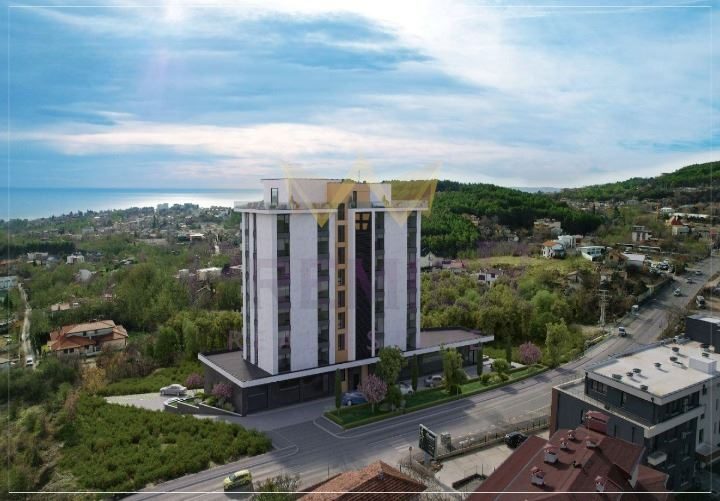 СТРАХОТЕН ТРИСТАЕН! НЕСКРИВАЕМА МОРСКА ПАНОРАМА! -  - снимка 4 - Имоти Премиер