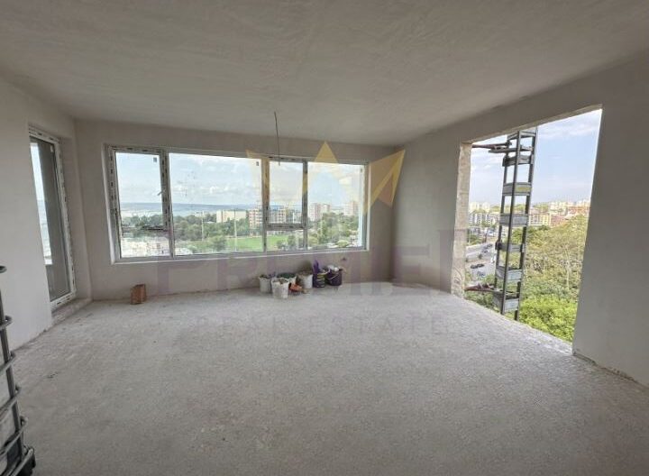 Тристаен апартамент – Победа, Варна -  - снимка 4 - Имоти Премиер