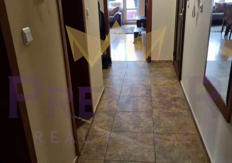 ТРИСТАЕН АПАРТАМЕНТ БАЗАР ЛЕВСКИ -  - снимка 3 - Имоти Премиер