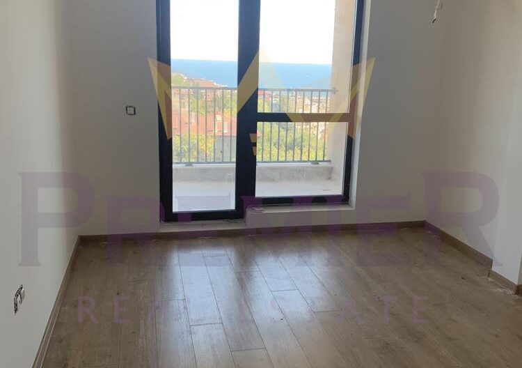 Обява за имот 1075070, Площ: 84 м<sup>2</sup>, Цена: 215000 EUR - Апартаменти Варна