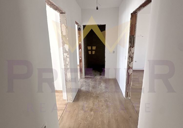 Обява за имот 1079719, Площ: 97 м<sup>2</sup>, Цена: 250000 EUR - Апартаменти Бриз Варна