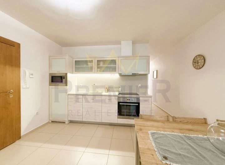 Агенция за недвижими имоти - Имоти Премиер - имот - 1039111, Цена: 1000 EUR
