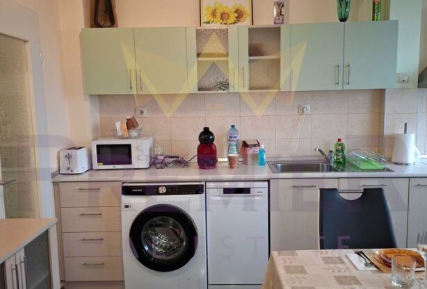 Агенция за недвижими имоти - Имоти Премиер - имот - 1100050, Цена: 650 EUR