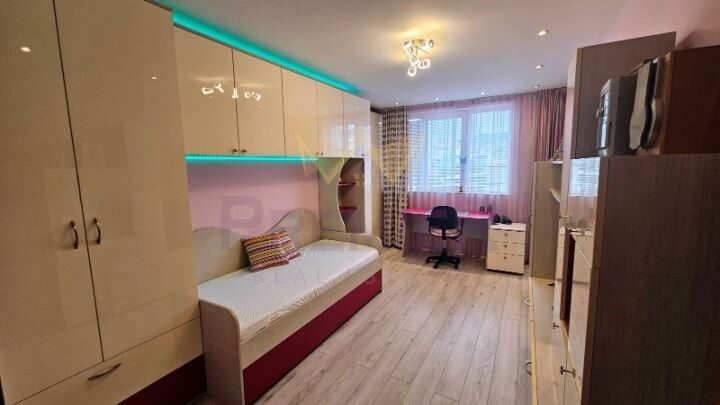 ТРИСТАЕН АПАРТАМЕНТ, КВ. ЛЕВСКИ -  - снимка 8 - Имоти Премиер