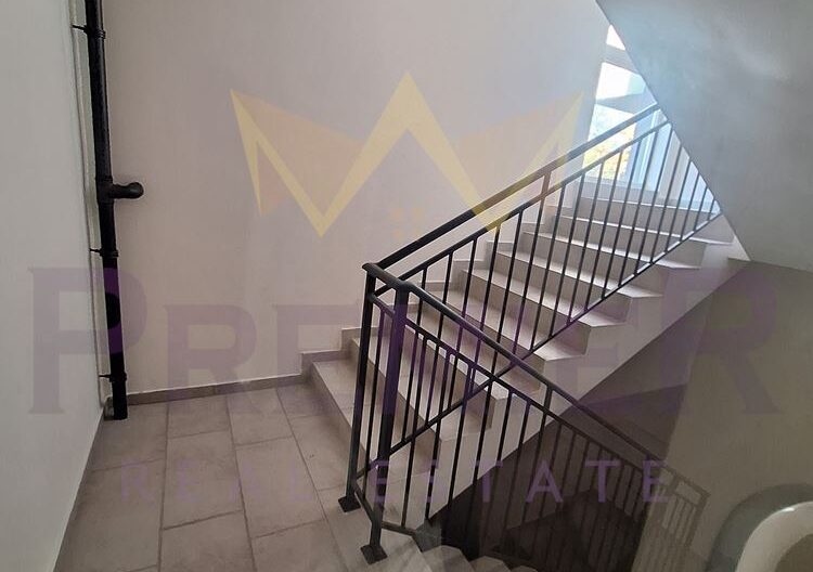 Тристаен апартамент Славейков до спортния комплекс -  - снимка 8 - Имоти Премиер