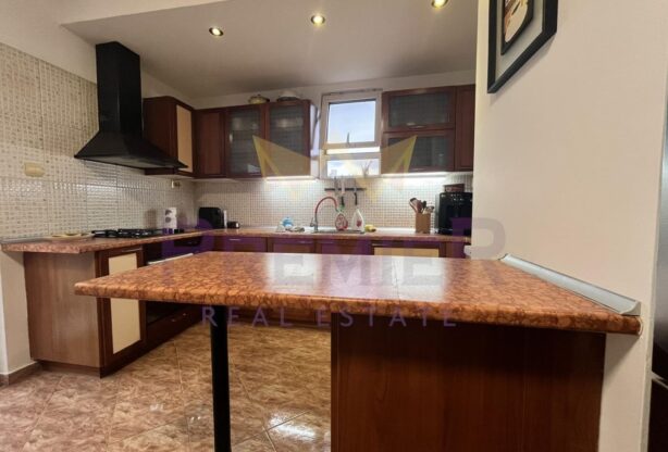 Агенция за недвижими имоти - Имоти Премиер - имот - 1080813, Цена: 800 EUR