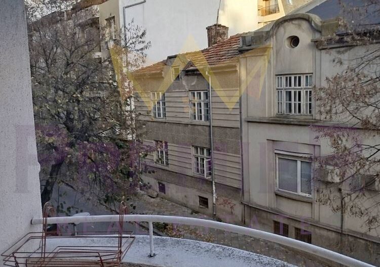 ТРИСТАЕН АПАРТАМЕНТ, ЦЕНТЪР - - снимка 15 - Имоти Премиер