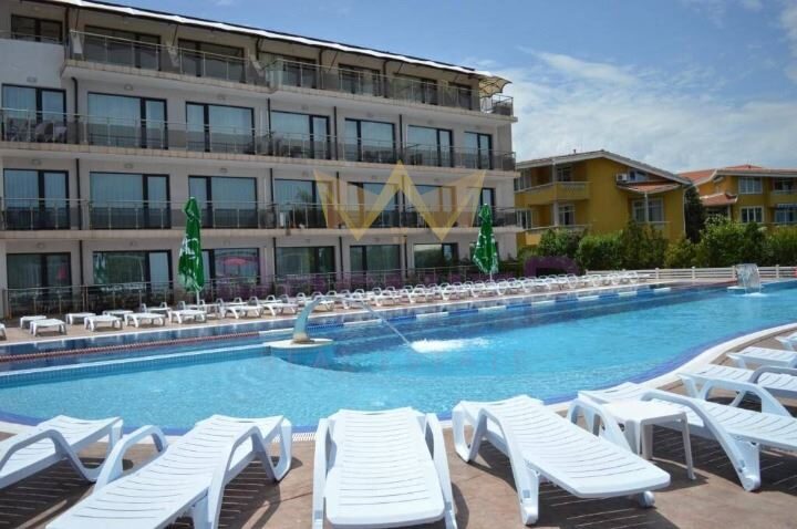 Тристаен апартамент в гр. Созопол -  - снимка 11 - Имоти Премиер