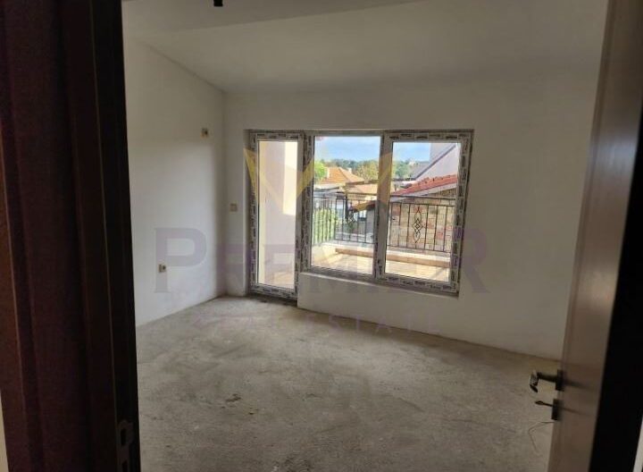 Тристаен апартамент в гр. Царево - - снимка 4 - Имоти Премиер