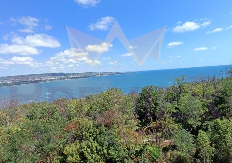 Тристаен апартамент в гр. Варна, м-т Зеленика 152,33кв.м -  - снимка 5 - Имоти Премиер