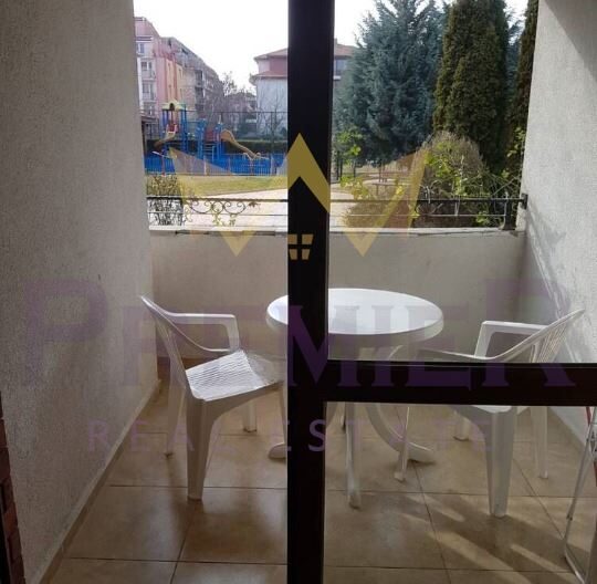 Тристаен апартамент в град Несебър - - снимка 12 - Имоти Премиер