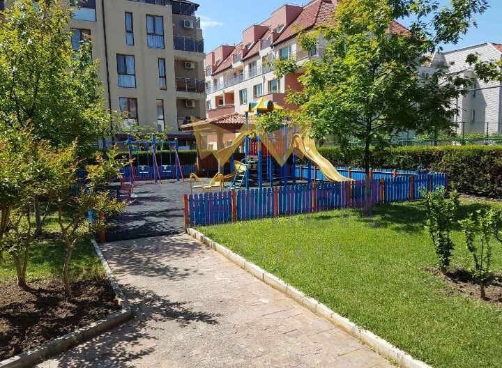 Тристаен апартамент в град Несебър - - снимка 13 - Имоти Премиер