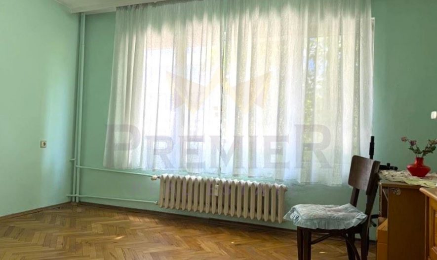 Тристаен апартамент в кв. Изток -  - снимка 6 - Имоти Премиер