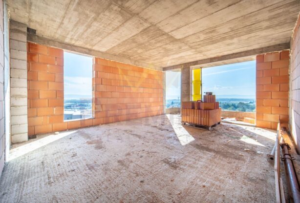 Агенция за недвижими имоти - Имоти Премиер - имот - 1095991, Цена: 149900 EUR