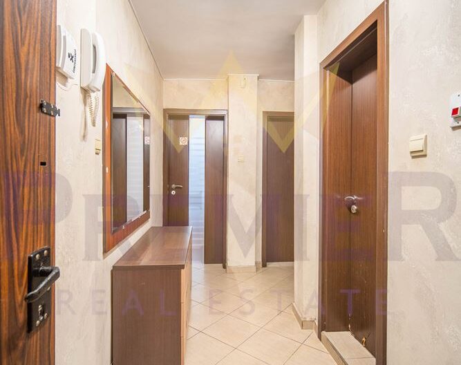 Тристаен апартамент в сърцето на Варна -  - снимка 16 - Имоти Премиер