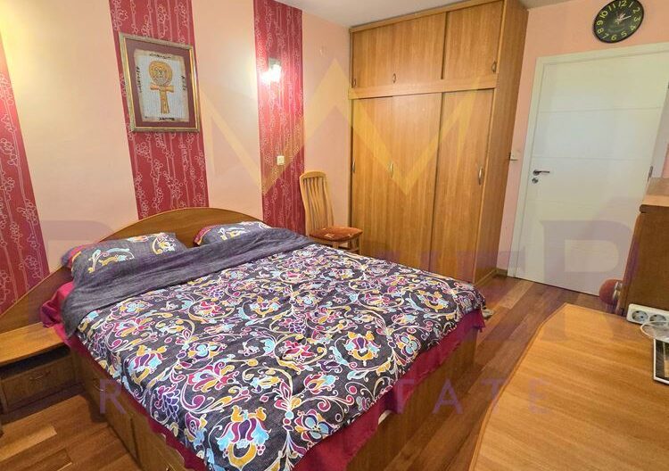 Тристаен апартамент в Центъра - - снимка 11 - Имоти Премиер