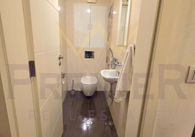 Тристаен апартамент в Центъра - - снимка 18 - Имоти Премиер