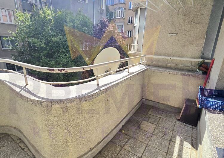 Тристаен апартамент в Центъра - - снимка 25 - Имоти Премиер