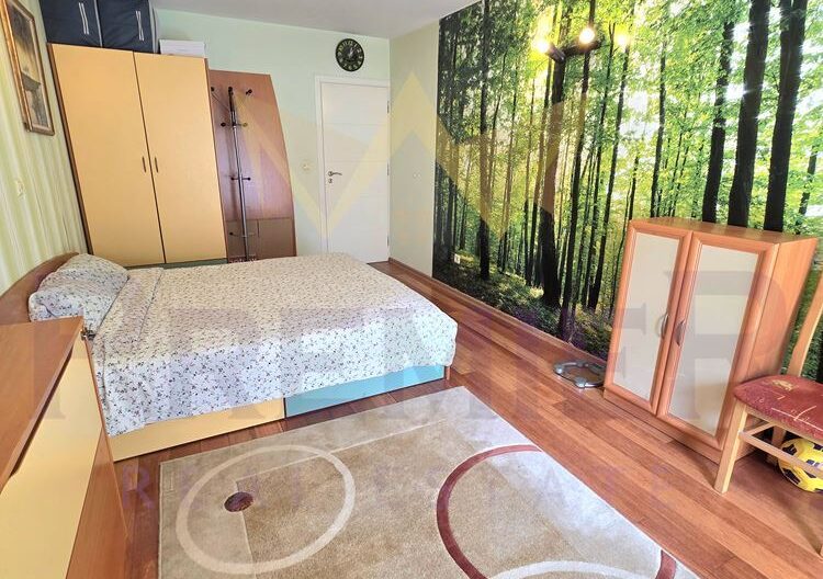 Тристаен апартамент в Центъра - - снимка 8 - Имоти Премиер