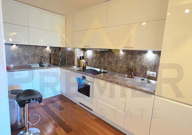 Тристаен апартамент в Центъра - - снимка 9 - Имоти Премиер