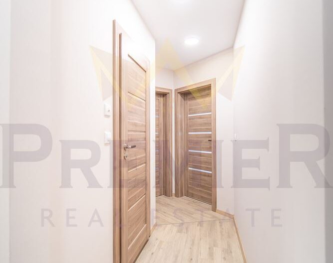 ТРИСТАЕН АПАРТАТМЕНТ В жк. Владислав Варненчик гр.Варна -  - снимка 9 - Имоти Премиер