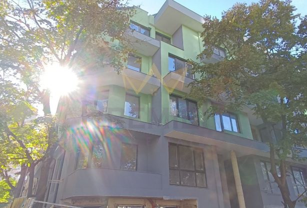 Агенция за недвижими имоти - Имоти Премиер - имот - 806587, Цена: 200000 EUR