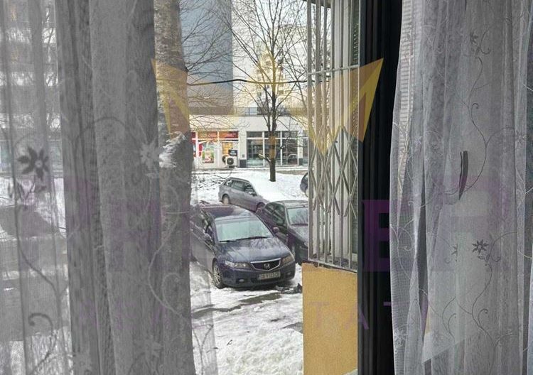 Тристаен луксозно обзаведен апартамент в кв. Люлин 2 -  - снимка 20 - Имоти Премиер