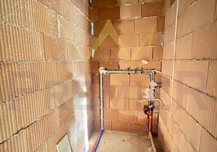 Тристаен просторен апартамент в Левски -  - снимка 7 - Имоти Премиер