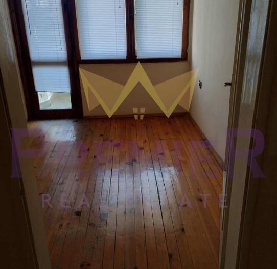Агенция за недвижими имоти - Имоти Премиер - имот - 1086157, Цена: 135000 EUR