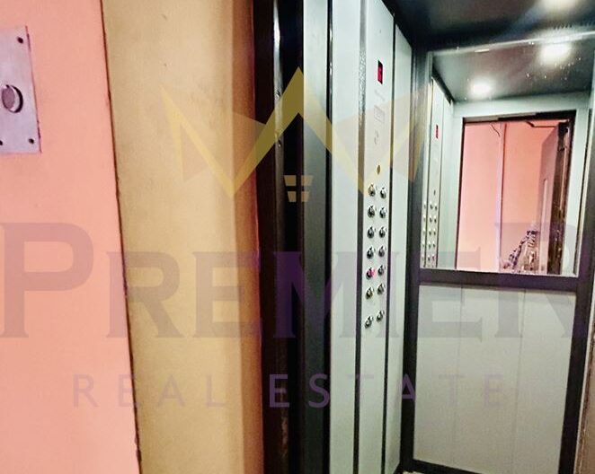 Тухлен апартамент на среден етаж кв. Чайка -  - снимка 6 - Имоти Премиер