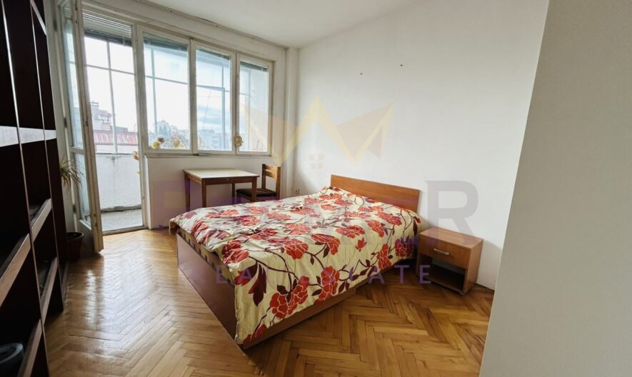 Тухлен апартамент на среден етаж кв. Чайка -  - снимка 8 - Имоти Премиер