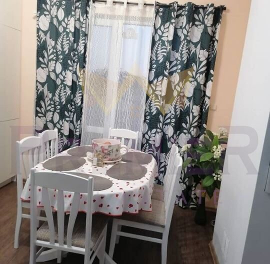 Уютна двуетажна къща в Кошарица - - снимка 3 - Имоти Премиер