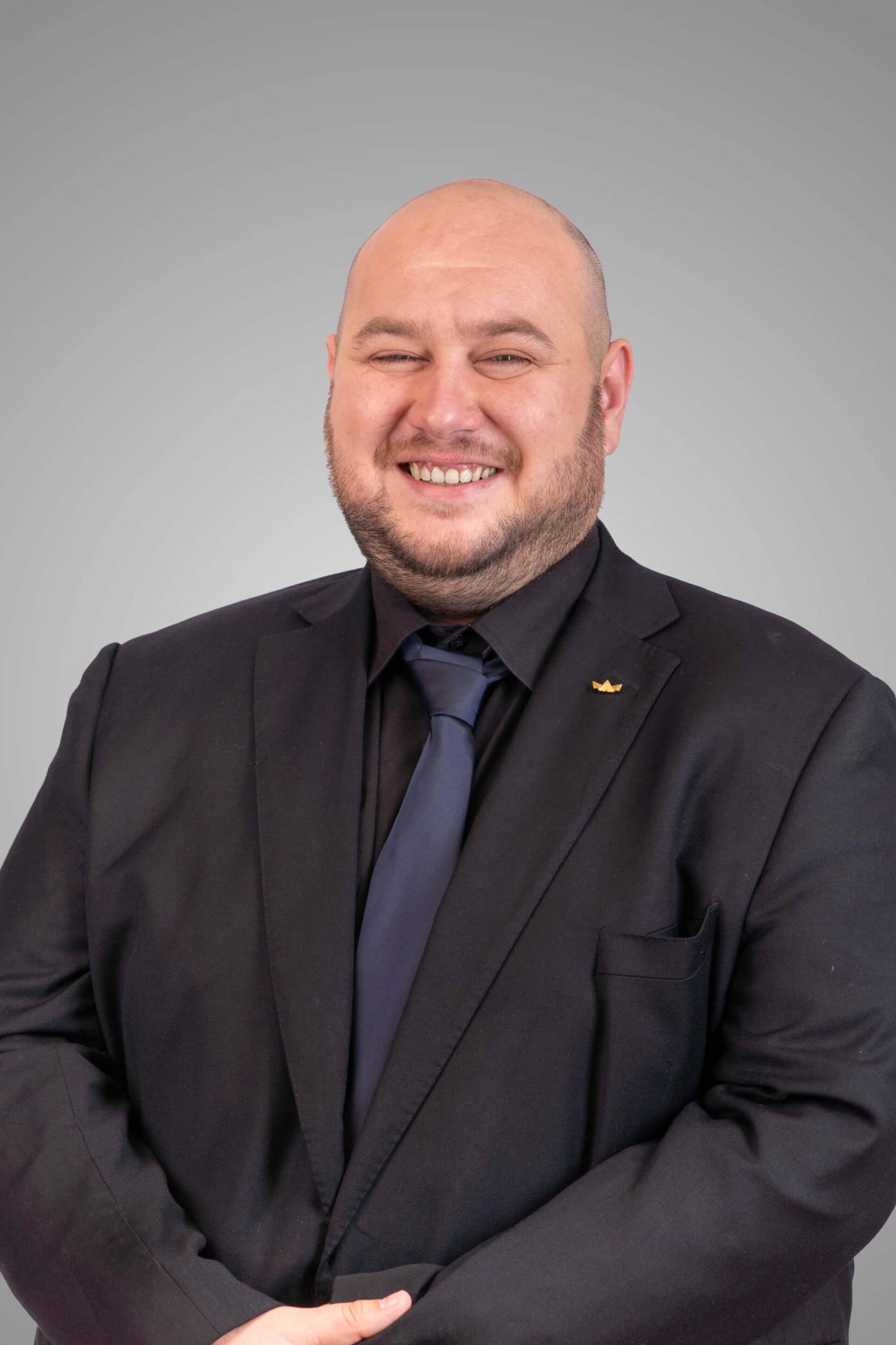 Васил Муртов - ИМОТИ ПРЕМИЕР - Агенция за недвижими имоти