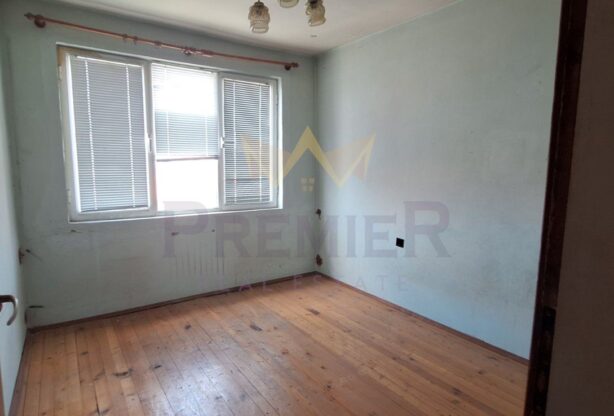 Обява за имот 1083729, Площ: 0 м<sup>2</sup>, Цена: 125000 EUR - Имоти Премиер